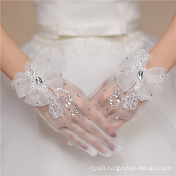 Fishnet appliques en dentelle blanche bowknot gants de dentelle de mariage de haute qualité